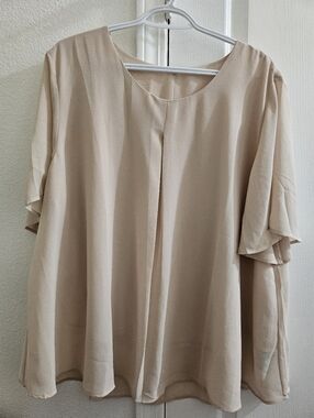Women’s Cream Blouse - Elegant Layered Sleeve Top